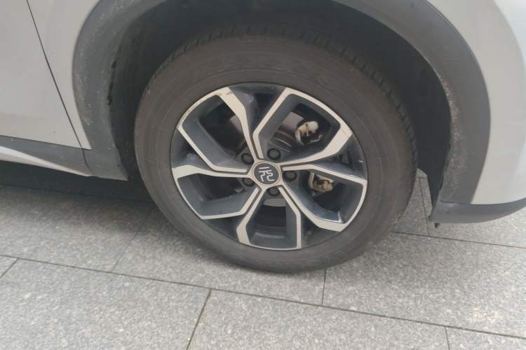 Used BYD Yuan PLUS 2024 Honor Edition 510KM Leading Model Right Front Wheel Hub