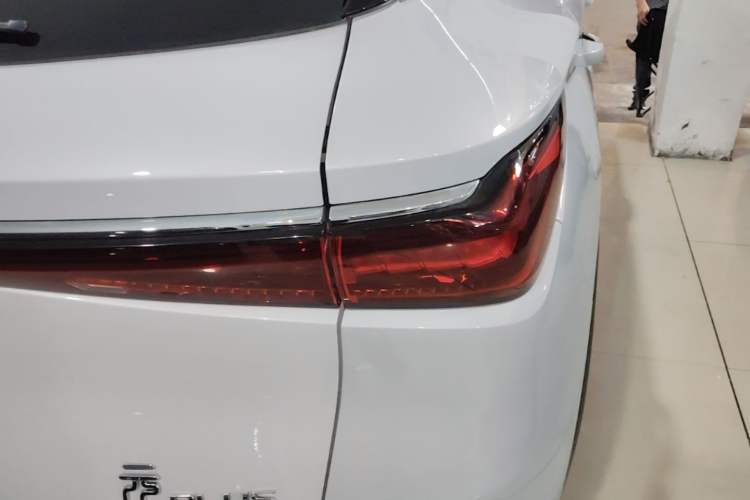 Used BYD Yuan PLUS 2024 Honor Edition 510KM Beyond Model Right Rear Taillight