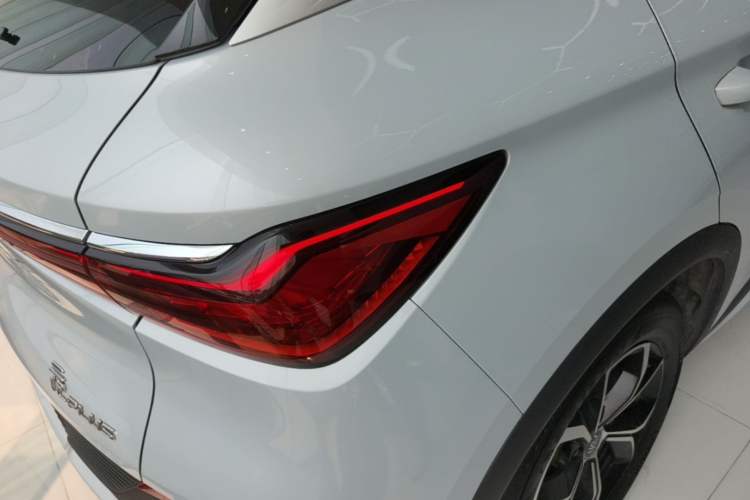 Used BYD Yuan PLUS 2024 Honor Edition 430KM Beyond Model Right Rear Taillight