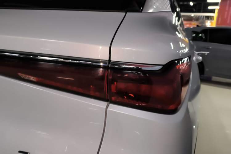 Used BYD Yuan PLUS 2024 Honor Edition 510KM Leading Model Right Rear Taillight