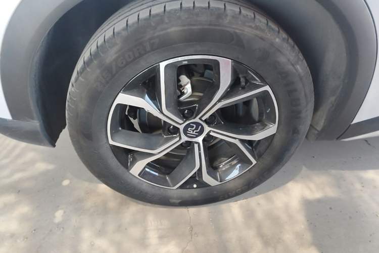 Used BYD Yuan PLUS 2024 Honor Edition 430KM Leading Model Right Rear Wheel Hub