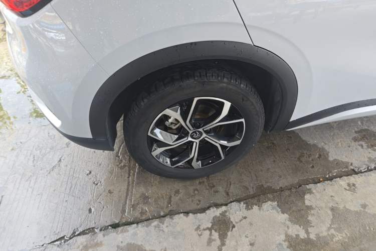 Used BYD Yuan PLUS 2024 Honor Edition 510KM Leading Model Right Rear Wheel Hub