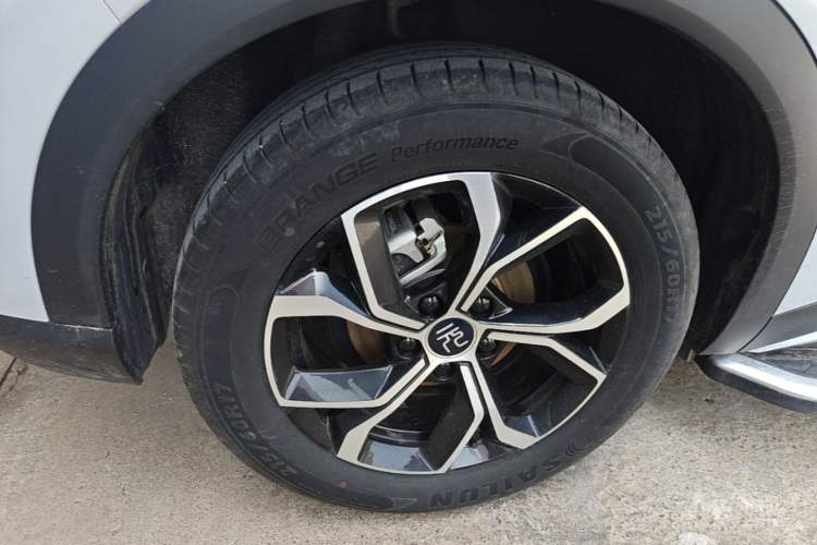 Used BYD Yuan PLUS 2024 Honor Edition 430KM Beyond Model Right Rear Wheel Hub