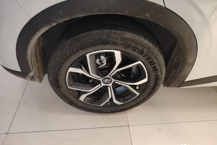 Used BYD Yuan PLUS 2024 Honor Edition 430KM Beyond Model Right Rear Wheel Hub