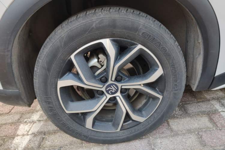 Used BYD Yuan PLUS 2024 Honor Edition 430KM Beyond Model Right Rear Wheel Hub