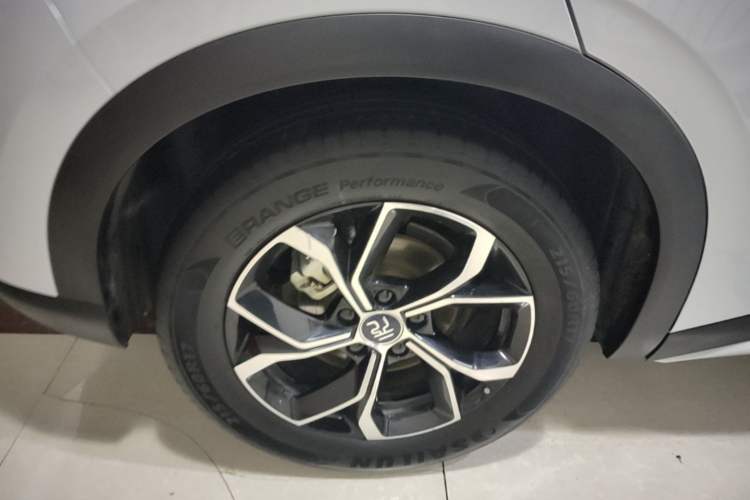 Used BYD Yuan PLUS 2024 Honor Edition 510KM Leading Model Right Rear Wheel Hub