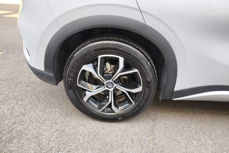 Used BYD Yuan PLUS 2024 Honor Edition 510KM Leading Model Right Rear Wheel Hub