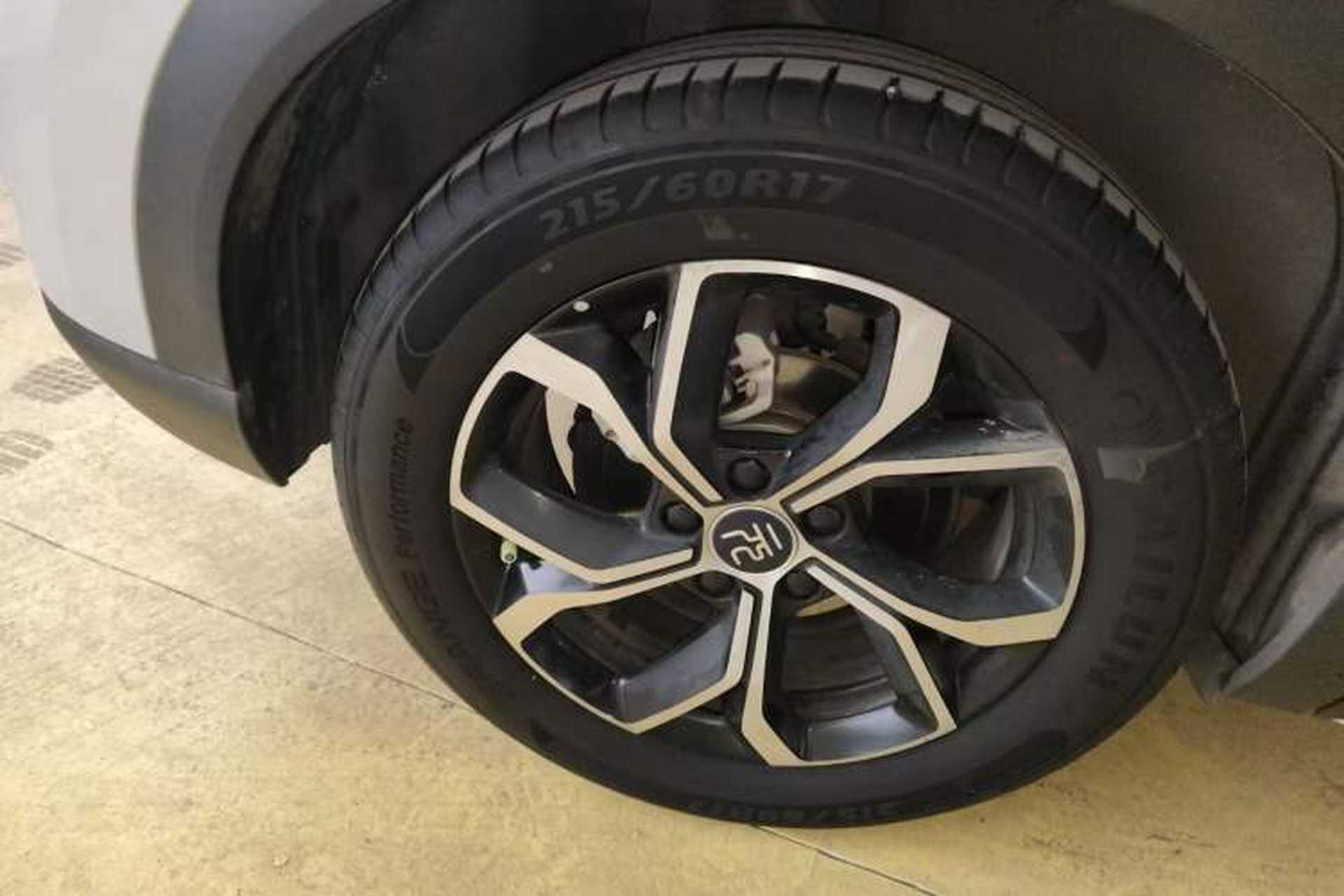 Used BYD Yuan PLUS 2024 Honor Edition 430KM Leading Model Right Rear Wheel Hub