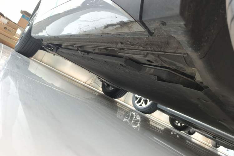 Used BYD Yuan PLUS 2024 Honor Edition 430KM Beyond Model Right Side Sill