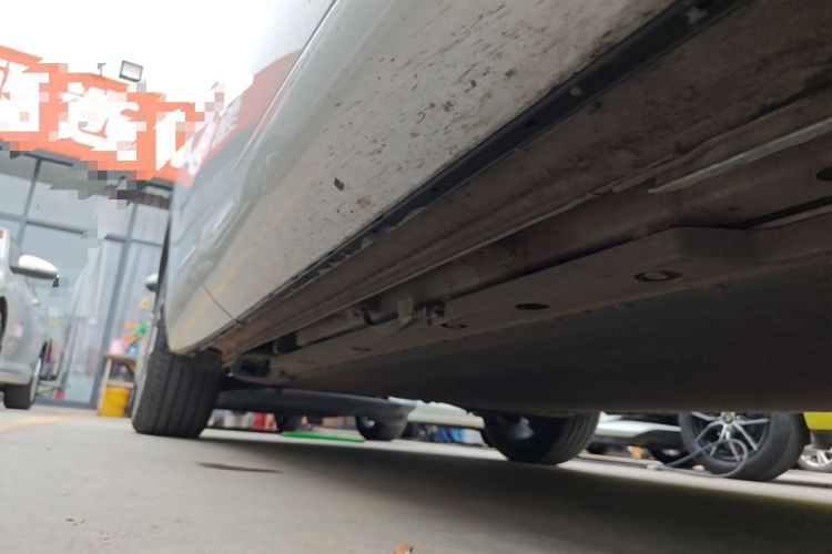 Used BYD Yuan PLUS 2024 Honor Edition 510KM Beyond Model Right Side Sill