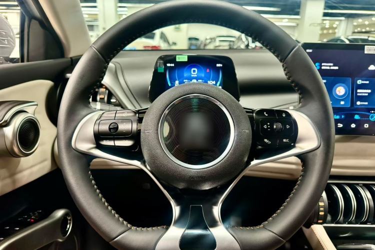 Used BYD Yuan PLUS 2024 Honor Edition 430KM Leading Model Steering Wheel