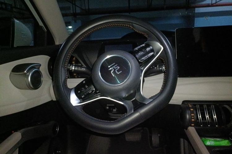 Used BYD Yuan PLUS 2024 Honor Edition 430KM Leading Model Steering Wheel