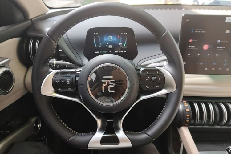 Used BYD Yuan PLUS 2024 Honor Edition 510KM Beyond Model Steering Wheel