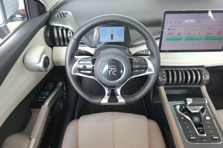 Used BYD Yuan PLUS 2024 Honor Edition 430KM Beyond Model Steering Wheel