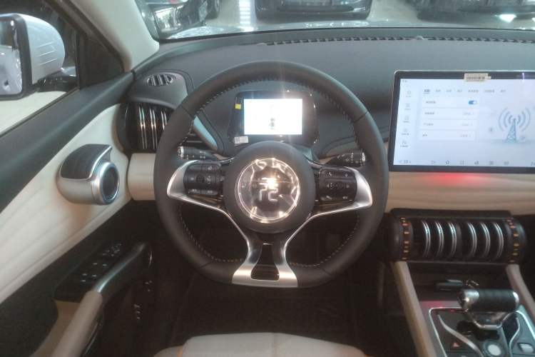 Used BYD Yuan PLUS 2024 Honor Edition 430KM Leading Model Steering Wheel