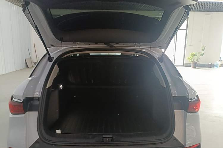 Used BYD Yuan PLUS 2024 Honor Edition 430KM Beyond Model Trunk