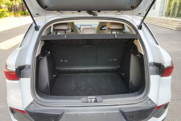 Used BYD Yuan PLUS 2024 Honor Edition 510KM Leading Model Trunk