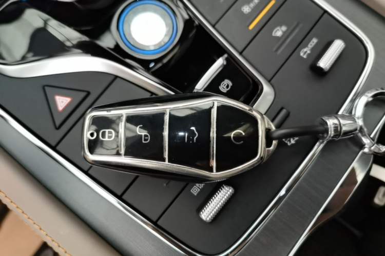 Used BYD Yuan PLUS 2024 Honor Edition 510KM Beyond Model Vehicle Key