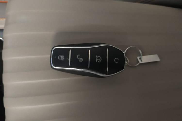 Used BYD Yuan PLUS 2024 Honor Edition 430KM Beyond Model Vehicle Key