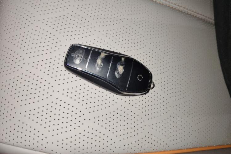 Used BYD Yuan PLUS 2024 Honor Edition 510KM Beyond Model Vehicle Key