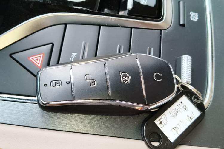 Used BYD Yuan PLUS 2024 Honor Edition 430KM Beyond Model Vehicle Key