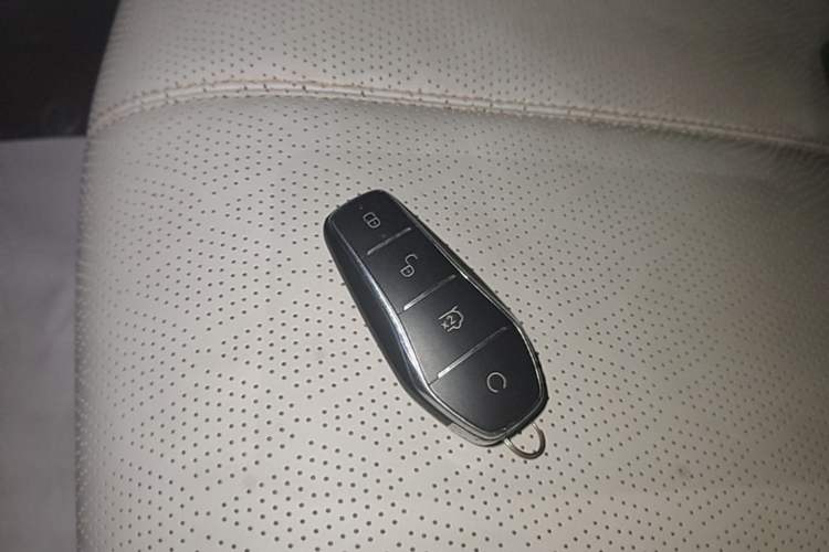 Used BYD Yuan PLUS 2024 Honor Edition 430KM Leading Model Vehicle Key