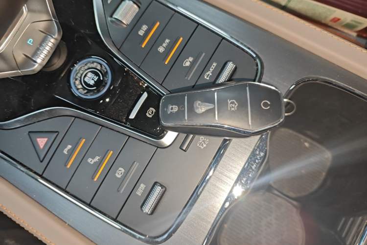 Used BYD Yuan PLUS 2024 Honor Edition 510KM Beyond Model Vehicle Key