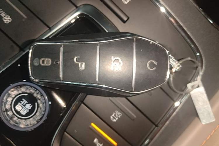 Used BYD Yuan PLUS 2024 Honor Edition 510KM Leading Model Vehicle Key