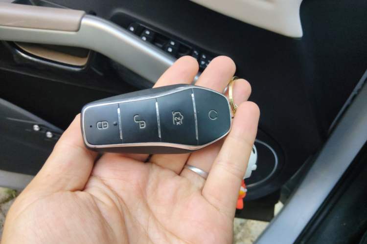 Used BYD Yuan PLUS 2024 Honor Edition 510KM Leading Model Vehicle Key