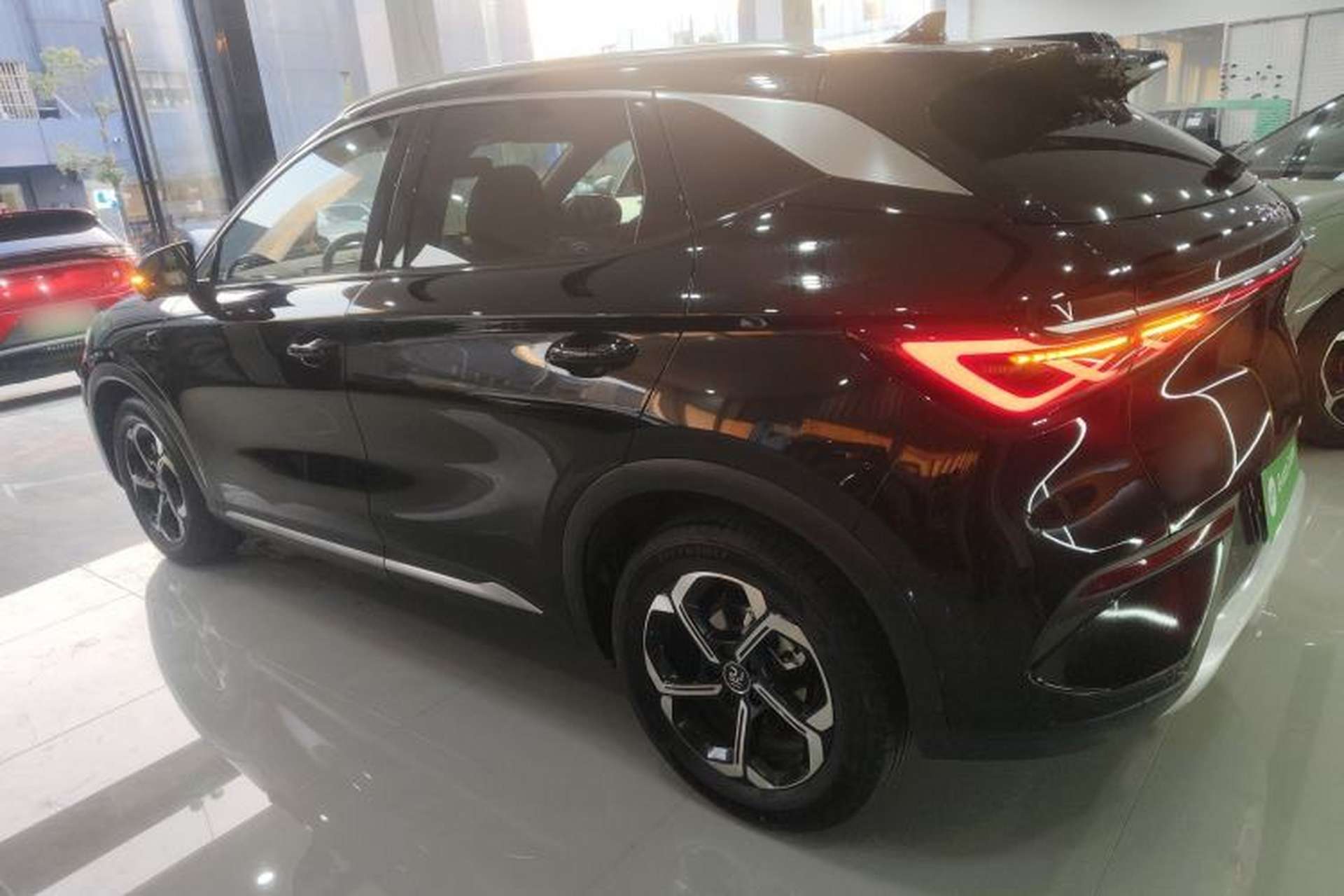 Used BYD Yuan PLUS 2025 Intelligent Driving Version 430 KM Beyond-Range Edition Exterior 3