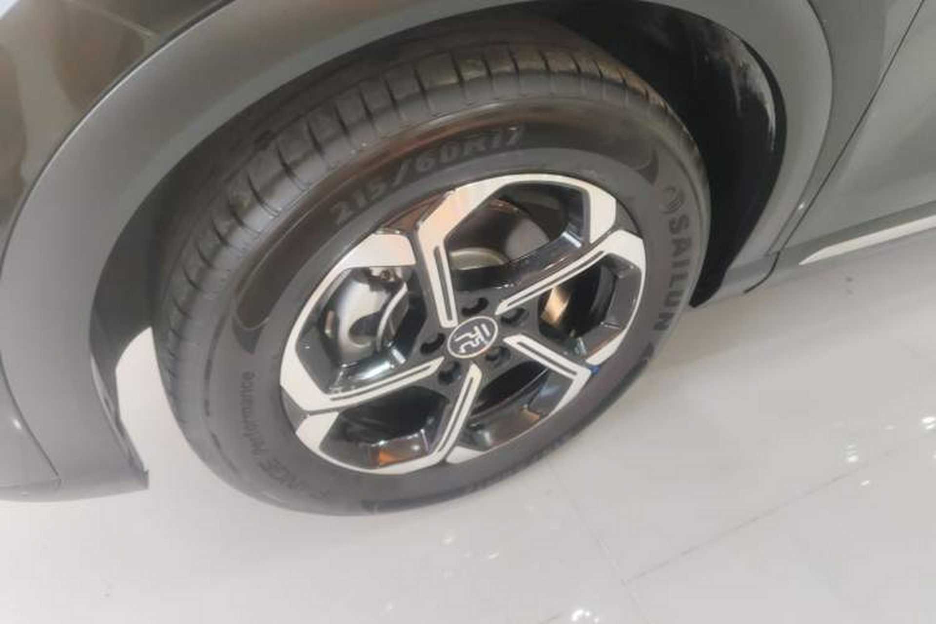 Used BYD Yuan PLUS 2025 Intelligent Driving Version 430 KM Beyond-Range Edition Exterior 7