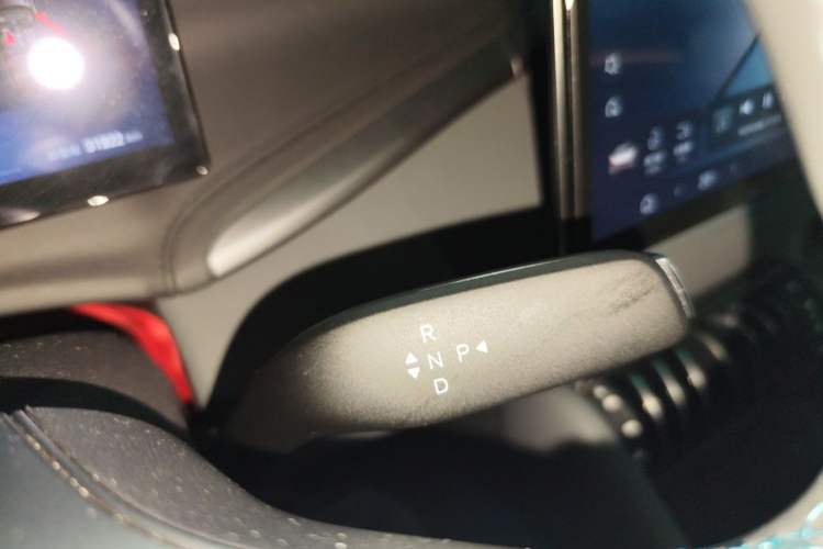 Used BYD Yuan PLUS 2025 Intelligent Driving Version 510 km Leading Edition Gear Lever