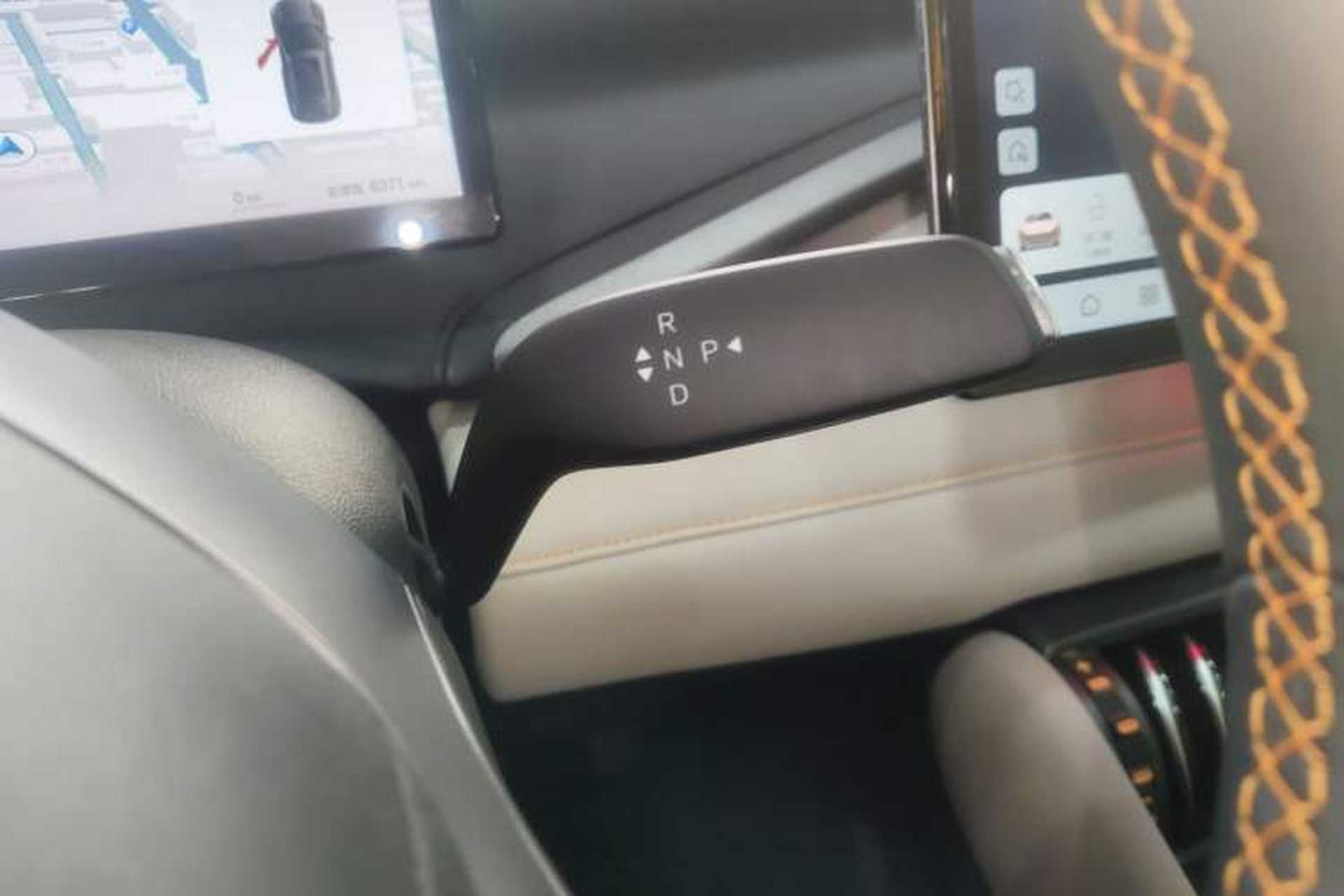Used BYD Yuan PLUS 2025 Intelligent Driving Version 430 KM Beyond-Range Edition Gear Lever