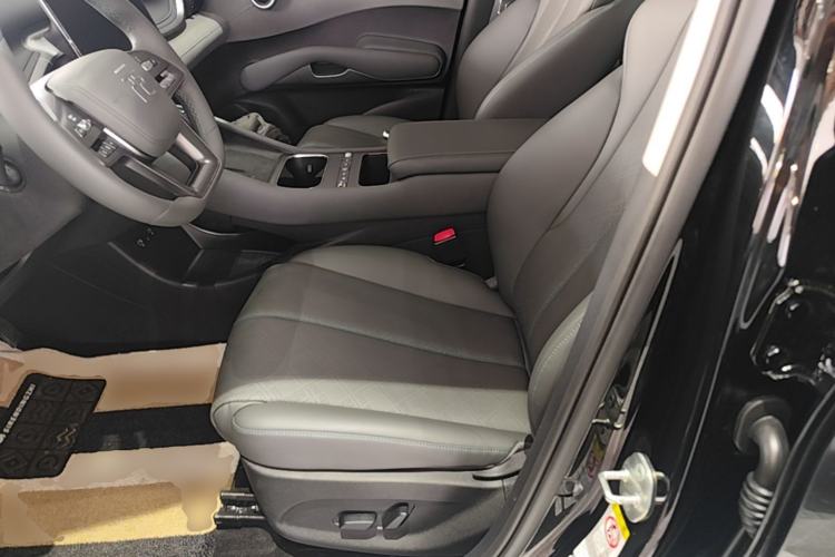 Used BYD Yuan PLUS 2025 Intelligent Driving Version 430 KM Beyond-Range Edition Left Front Seat