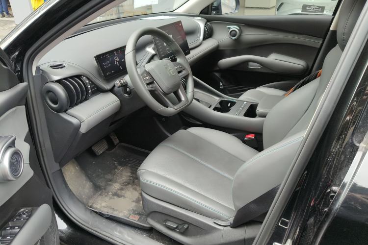 Used BYD Yuan PLUS 2025 Intelligent Driving Version 510 KM Beyond-Grade Edition Left Front Seat