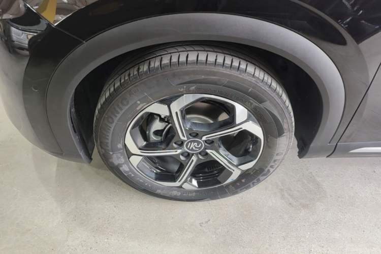Used BYD Yuan PLUS 2025 Intelligent Driving Version 510 km Leading Edition Left Front Wheel Hub