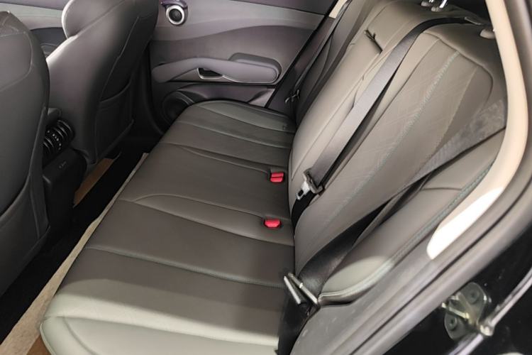 Used BYD Yuan PLUS 2025 Intelligent Driving Version 430 KM Beyond-Range Edition Left Rear Seat