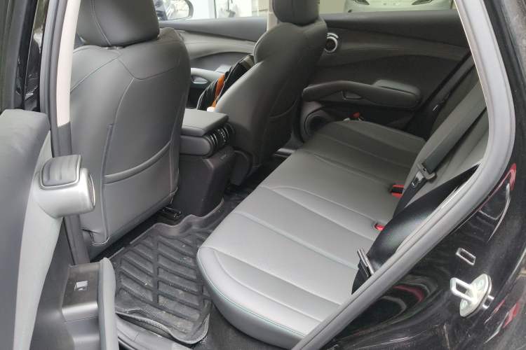 Used BYD Yuan PLUS 2025 Intelligent Driving Version 510 KM Beyond-Grade Edition Left Rear Seat