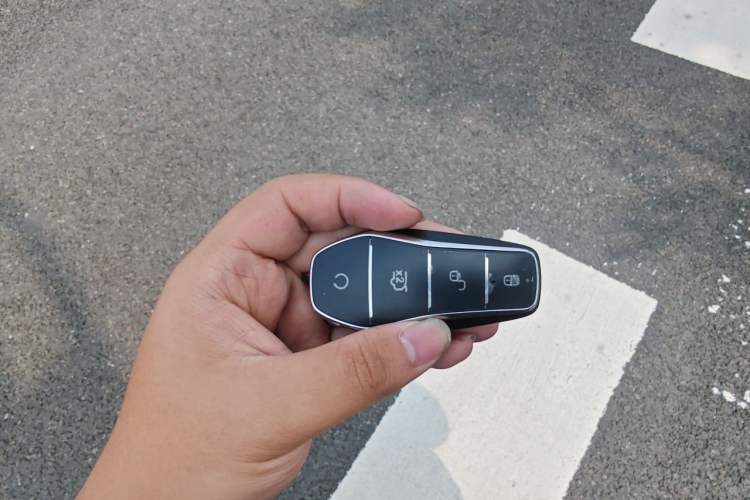 Used BYD Yuan PLUS 2025 Intelligent Driving Version 510 km Leading Edition Vehicle Key