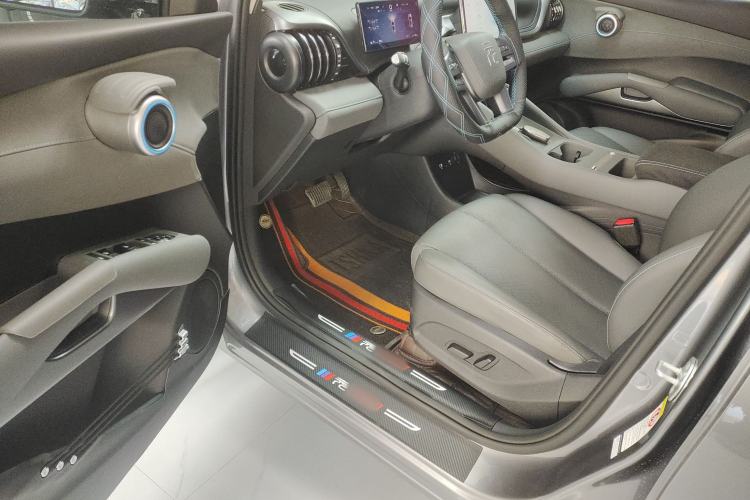 Used BYD Yuan PLUS 2025 Intelligent Driving Version 430 KM Beyond-Range Edition Driver Seat