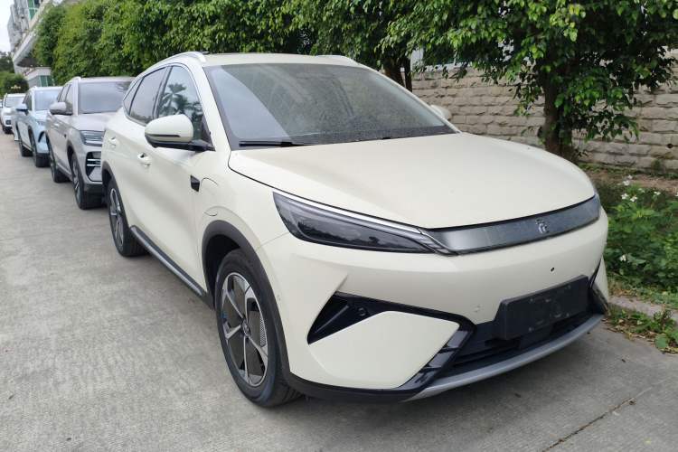 Used BYD Yuan PLUS 2025 Intelligent Driving Version 510 KM Beyond-Grade Edition Front Right 45 Deg