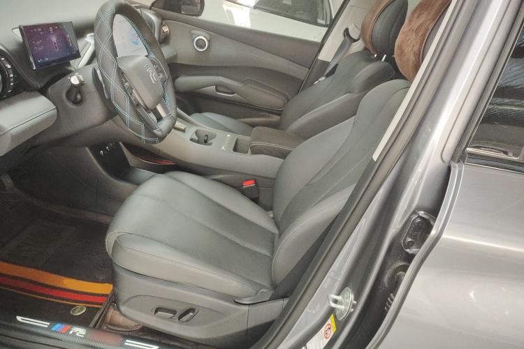 Used BYD Yuan PLUS 2025 Intelligent Driving Version 430 KM Beyond-Range Edition Left Front Seat