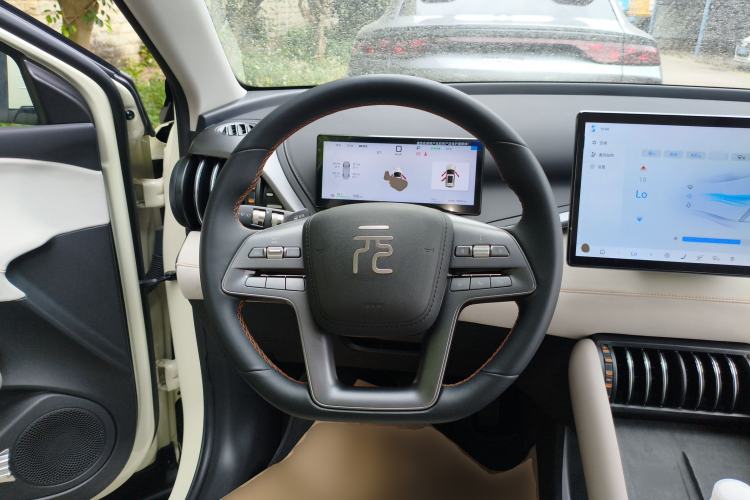Used BYD Yuan PLUS 2025 Intelligent Driving Version 510 KM Beyond-Grade Edition Steering Wheel