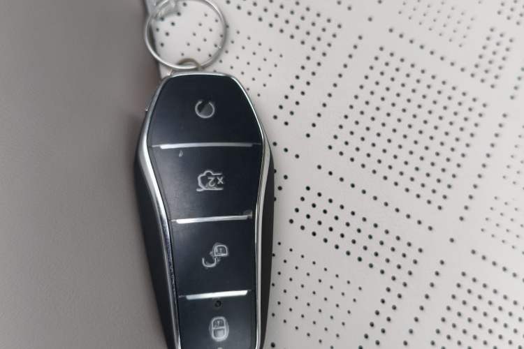 Used BYD Yuan PLUS 2025 Intelligent Driving Version 510 KM Beyond-Grade Edition Vehicle Key