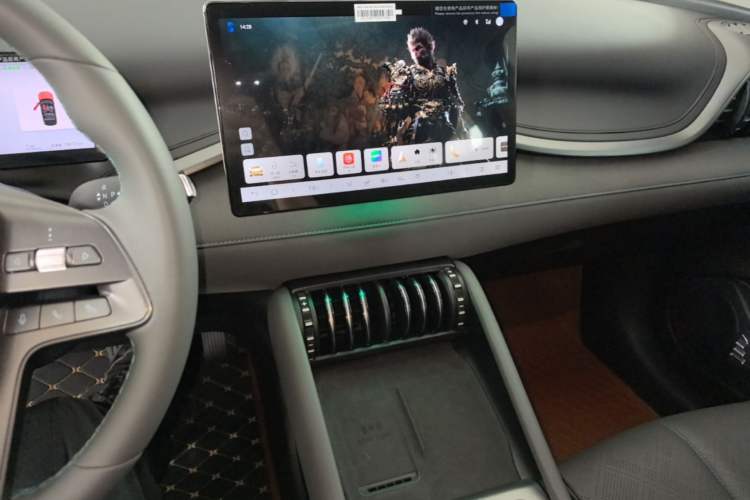 Used BYD Yuan PLUS 2025 Intelligent Driving Version 510 km Leading Edition Audio And AC Panel