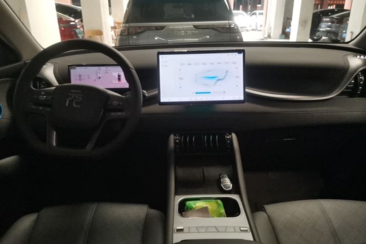 Used BYD Yuan PLUS 2025 Intelligent Driving Version 510 km Leading Edition Center Console