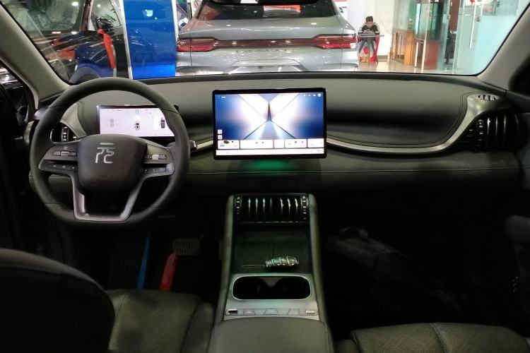 Used BYD Yuan PLUS 2025 Intelligent Driving Version 510 km Leading Edition Center Console
