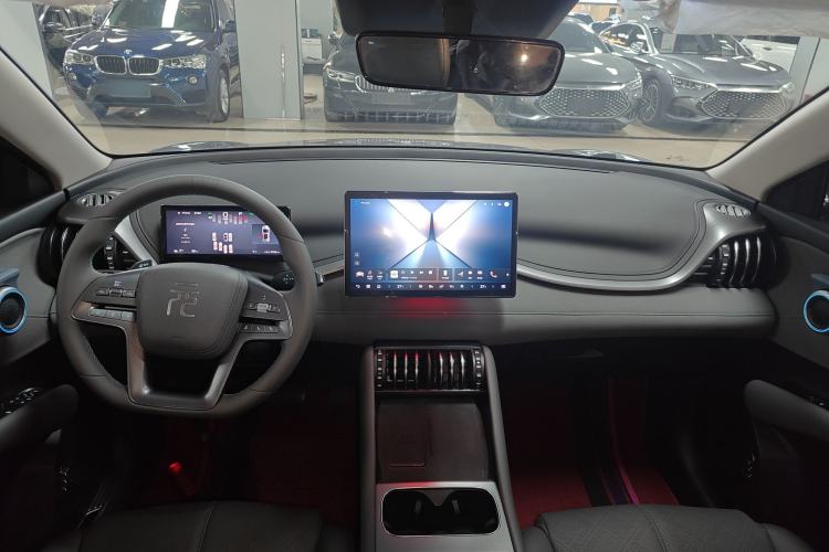 Used BYD Yuan PLUS 2025 Intelligent Driving Version 510 km Leading Edition Center Console