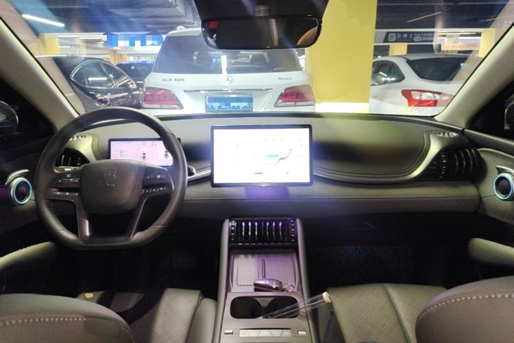 Used BYD Yuan PLUS 2025 Intelligent Driving Version 510 KM Beyond-Grade Edition Center Console