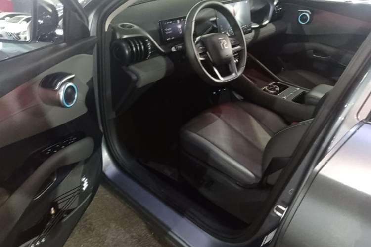 Used BYD Yuan PLUS 2025 Intelligent Driving Version 430 KM Beyond-Range Edition Driver Seat
